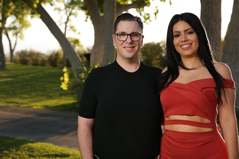 90 Day Fiance: Larissa Exposes Dark Side of OnlyFans